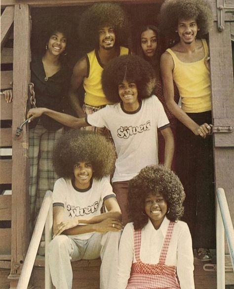 The Sylvers, 70s Hair, Soul Artists, Childrens Music, Black Photography, Black Hollywood, Jackson Family, Vintage Mens Fashion, The Jacksons