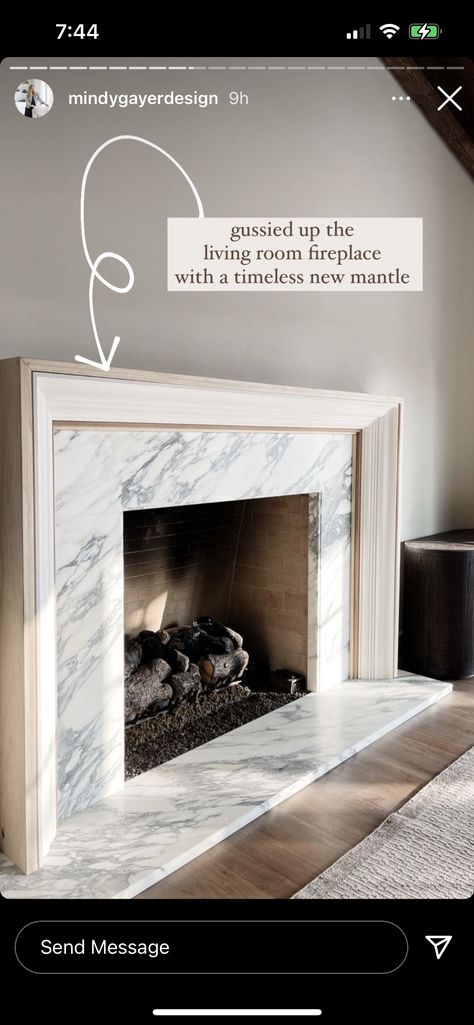 Marble Chimney Living Rooms, Marble And Plaster Fireplace, Pictures Next To Fireplace, Modern Marble Fireplace Surround, Fireplace Ideas Transitional, Transitional Fireplace Surround, Marble Fireplace Ideas Modern, Diy Modern Fireplace Surround, Fairplace Ideas