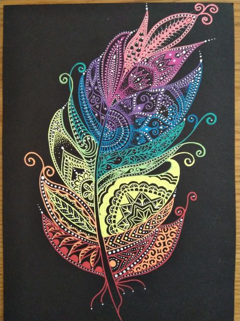 Gelly Roll Pens Ideas, Gel Pen Drawings Doodles, Black Paper Art Gel Pens, Gelly Roll Pens Art Doodles, Gellyroll Pen Art, Doodle Art On Black Paper, Mandala On Black Paper, Paint Daisies, Gelly Roll Pens