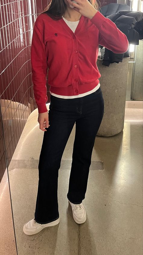 J crew red cardigan uniqlo dark blue denim nike af1 outfit inspo mirror selfie Dark Red Cardigan Outfit, Cardigan Layering Outfit, Nike Af1 Outfit, Dark Red Cardigan, Af1 Outfit, Cardigan Layering, Cardigan Uniqlo, Red Cardigan, Cardigan Outfits