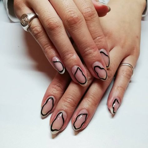 BhamBNails on Instagram: “Birthday nails for @2c_yb 🖤 abstract shapes on natural nails .. inspo from @anna.nails.berlin . . . . . . . . . . . . . . #nail #nails…” Long Coffin Nails Designs, Winter Coffin Nails, Anna Nails, Nails Designs Short, Coffin Nails Short, Nails Short Coffin, Short Coffin, Nails Winter, Nails 2021