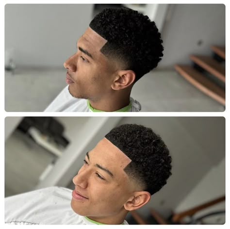 Curly Hair With Fade, Jude Bellingham Haircut, Main Haircut, Fade Curly Hair, Taper Fade Short Hair, Taper Fade Curly Hair, Jordans Sneakers Outfit, Jobe Bellingham, Bellingham Brothers