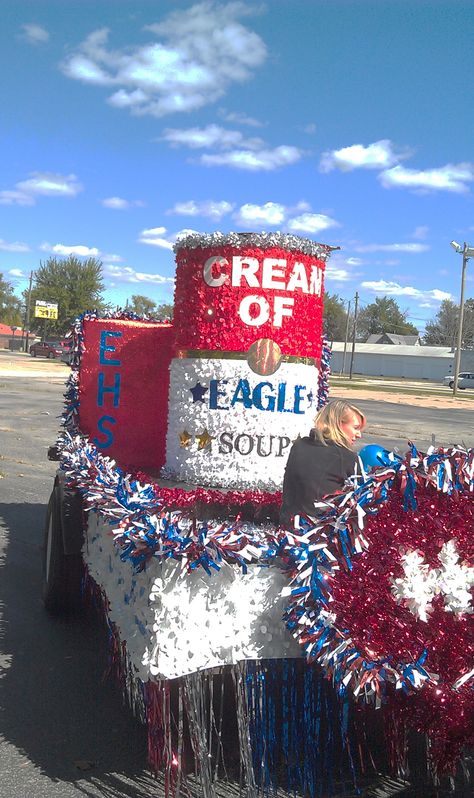 Homecoming parade float.  Can the Eagles! Sport Day Outfit, Parade Float Ideas, Sports Day Outfit, Rally Idea, Homecoming Decorations, Homecoming Floats, Homecoming Themes, Homecoming Spirit, Homecoming Week