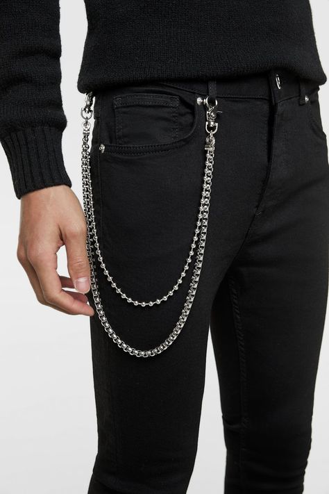 DENIM PANTS WITH CHAIN Chain Pants Outfit, Chain Outfit, Jeans With Chains, Chain Jeans, Chain Pants, Jeans Chain, Mens Chain, Pant Chains, Emo Outfits