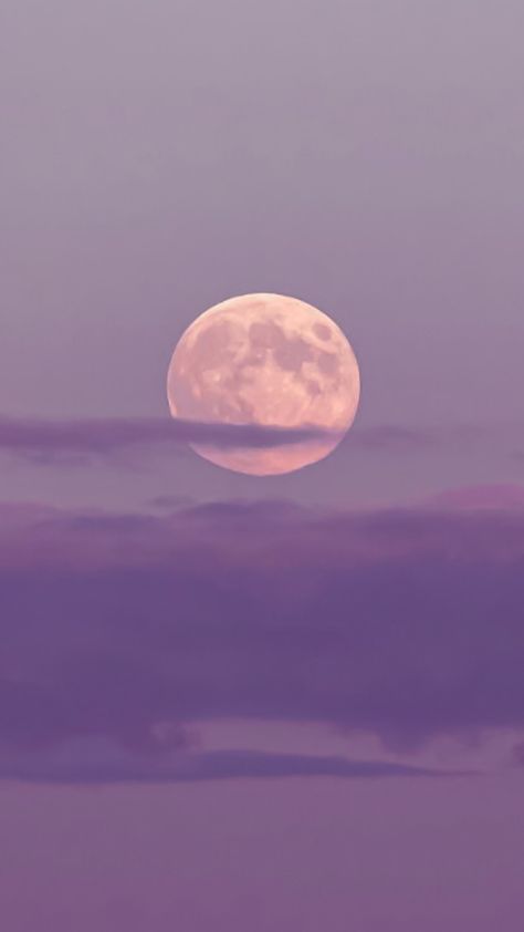 Pastel Purple Moon Aesthetic, Aesthetic Moon Wallpapers, Sky Purple Aesthetic, Pink Moon Wallpaper, Moon Wallpapers, Eiffel Tower Photography, Aesthetic Moon, Moon Wallpaper, Wallpaper Doodle