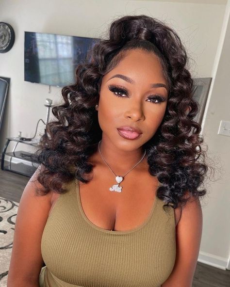 Half Up Half Down Hairstyles Black Women, Half Up Half Down Hair Black Women, Quick Styles, Long Ponytail Hairstyles, Hair Stules, Vegas Hair, High Ponytail Hairstyles, Weave Ponytail Hairstyles, Sleek Ponytail Hairstyles