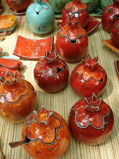 Pomegranate Art, Pottery Store, Art And Craft Videos, Ceramic Boxes, Hand Built Pottery, Every Tuesday, Crafts For Boys, Pottery Classes, Ceramics Projects