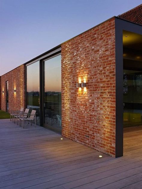 Contemporary design with classic old red brick. #Oldredbrick #reclamationbrick #recycledbrick #elephantbrick co Modern Brick House, Brick House Designs, Recycled Brick, Red Brick House, Brick Exterior House, Brick Architecture, Shed Homes, Brick Facade, Brick Building