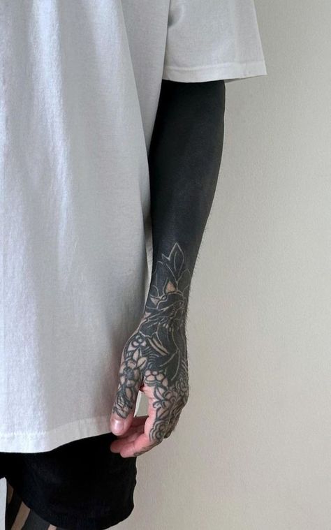 Arm Flower Tattoo, Black Sleeve Tattoo, Tattoo Cover Ups, Hyper Realistic Tattoo, Gentlemens Guide, Forearm Band Tattoos, Band Tattoos, Blackout Tattoo, Dark And Stormy