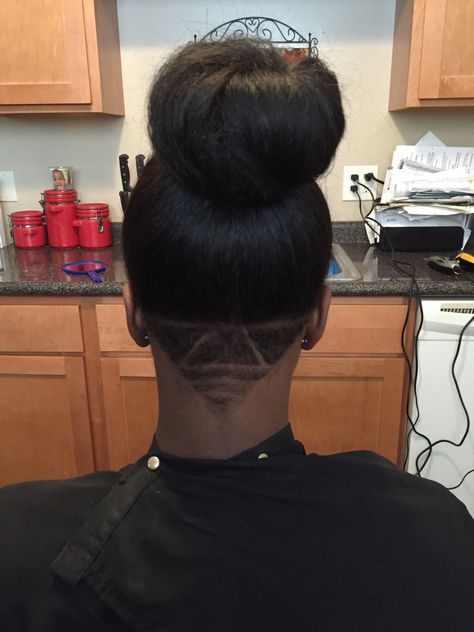 Finally got mine done!!!  #cute #cut #undercut #undershave #natutalhair Undercut Black Women, Undercut Natural Hair, Undercut Hair Designs, S Haircut, Undercut Hairstyles Women, Undercut Long Hair, Undercut Designs, Undercut Styles, Shaved Hair Designs