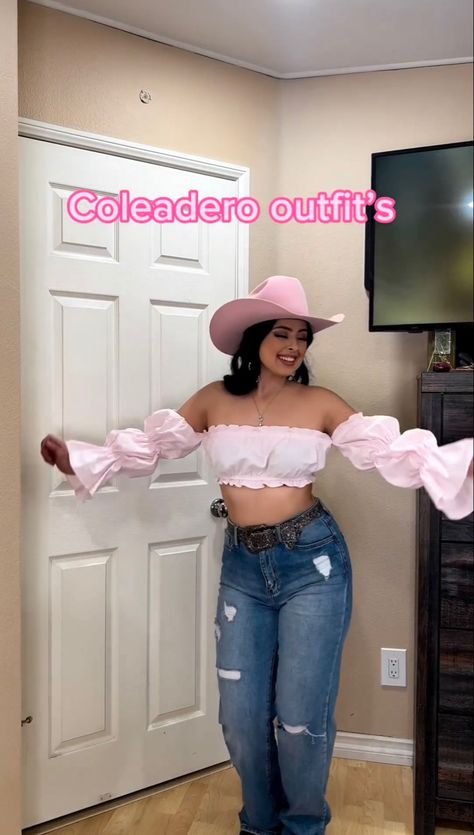 @lamunecawestern on ig Picolandia Outfits, Stampede Fits, Coleadero Outfits, Quince Outfits Guest, Jaripeo Fits, Quince Surprise Dance Outfits, Quince Fits, Quince Outfits, Baile Fits