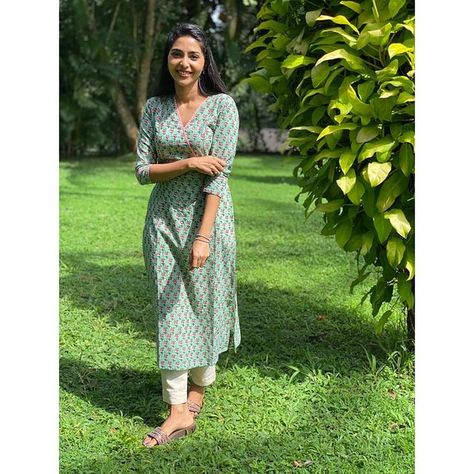 Aishwarya Lekshmi on Instagram: “🌱 @jugalbandhi” Straight Kurti Designs, Long Kurta Designs, Aishwarya Lekshmi, Cotton Tops Designs, Salwar Neck Designs, Indian Kurti Designs, Stylish Kurtis Design, Straight Kurti, Best Blouse Designs