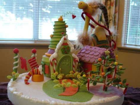 Cool Gingerbread Houses, Gingerbread House Parties, Make A Gingerbread House, Grinch Christmas Party, Gingerbread House Designs, Whoville Christmas, All Things Gingerbread, Gingerbread Party, Baking Decorating