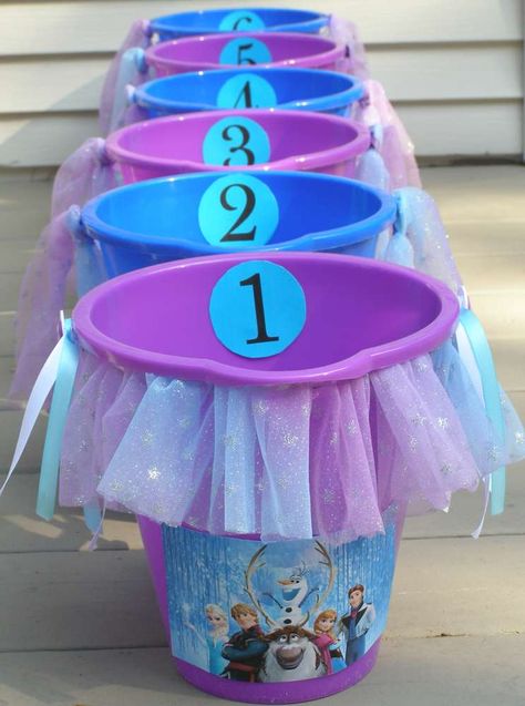 Disney Princess Birthday Party Ideas | Photo 7 of 13 | Catch My Party Winterfest Ideas, Frozen Party Activities, Princess Party Games, Frozen Party Games, Frozen Bday Party, Disney Frozen Birthday Party, Disney Frozen Party, Frozen Birthday Theme, Disney Princess Birthday Party