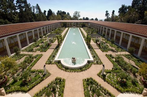 Ancient Roman Houses, Ancient Roman Architecture, Formal Garden Design, Roman House, Roman Garden, Roman Villa, Pompeii And Herculaneum, Getty Villa, Roman Republic