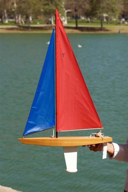 Rc Sailboat Plans, Wood Sailboat, Wooden Model Boat Kits, Model Boat Plans Free Pdf, Model Sailboats, Toy Sailboat, Sailboat Plans, Radio Controlled Boats, Vashon Island