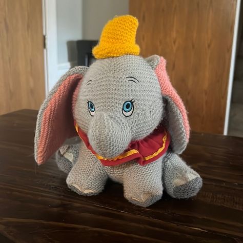 Crochet Dumbo stuffed animal Crochet Dumbo, Stuffed Animal, Disneyland, Crochet, Disney, Animals, Closet, Fashion Tips, Clothes Design