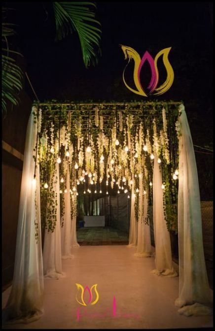 Wedding Reception Themes, Reception Backdrop, Rustic Wedding Decorations, Wedding Reception Backdrop, Wedding Entrance Decor, Diy Wedding Backdrop, Stage Decor, Marriage Decoration, Beautiful Wedding Decorations