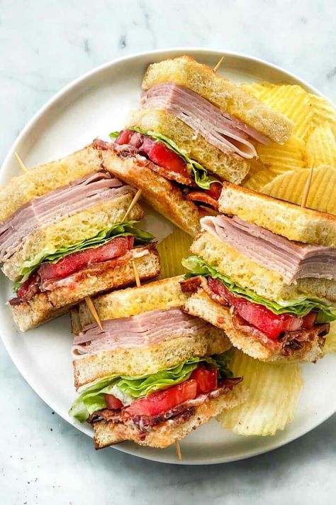 How to Make a GREAT Club Sandwich | foodiecrush.com Turkey Club Sandwich Recipes, Foodiecrush Recipes, Club Sandwich Recipe, Turkey Club Sandwich, Club Sandwich Recipes, Lenten Recipes, Turkey Club, Sandwhich Recipes, Turkey Ham