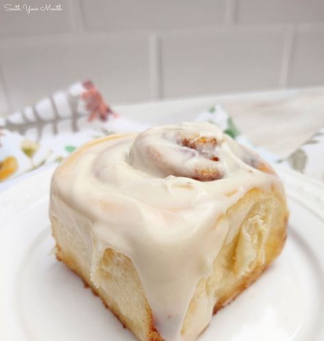 Bread Machine Cinnamon Rolls, South Your Mouth, Strawberry Shortcake Dessert, Cinnamon Rolls With Cream Cheese, Cinnamon Rolls With Cream, Best Bread Machine, Bread Machine Recipe, Best Bread, Best Cinnamon Rolls