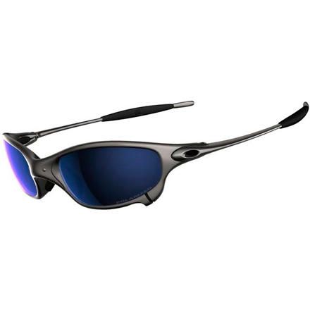 Oakley Juliet Sunglasses - Polarized $400, want these but with the red and orange lenses Oakley Sunglasses Women, Oakley Juliet, Mens Designer Sunglasses, Oakley Holbrook, Oakley Glasses, Cheap Oakley Sunglasses, Oakley Men, Stylish Sunglasses, Sports Wear