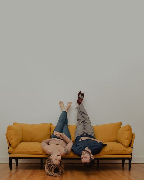 Moving Photoshoot, Couple On Couch, Movie Couch, Couch Photography, Furniture Photoshoot, Yellow Studio, Couple Pic Ideas, Marriage Photos, Photo Session Ideas