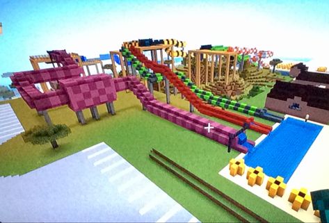 Water park in my minecraft city Minecraft Water Park Ideas, Theme Park Minecraft Ideas, Minecraft Water Park, Minecraft Waterpark, Minecraft Public Pool, Minecraft Theme Park, Amusement Park In Minecraft, Park Minecraft, Minecraft Rollercoaster