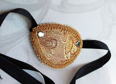 Pirate Eye Patch, Pirate Eye, Pirate Eye Patches, Indian Eyes, King Of Scars, Gold Paisley, Regency Dress, Wheel Of Time, Brown Paisley