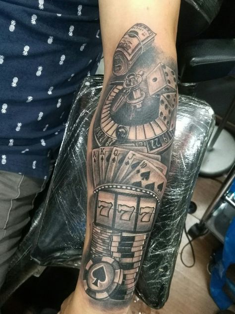 777 Casino Tattoo, Gambling Tattoo Ideas, Tattoo Casino, Lion Forearm Tattoos, 777 Tattoo, Casino Tattoo, Dice Tattoo, Card Tattoo Designs, Money Tattoo