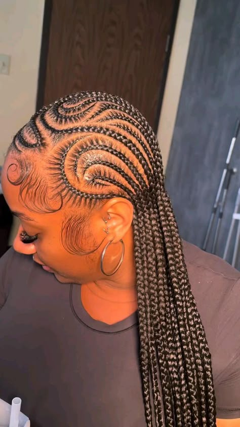 Freestyle Stitch Braids, Alicia Keys Braids, Hair Braid Designs, Latest Hair Braids, Cornrows Braids For Black Women, Women Cornrows, Twisted Hair, Short Box Braids Hairstyles, Braided Hairstyles For Black Women Cornrows