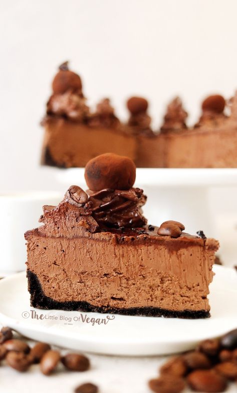 No-Bake Coffee Cheesecake | The Little Blog Of Vegan Coffee Cheesecake Recipes, Coffee Cheesecake, Coffee Ingredients, Dairy Free Cream, Vegan Recipes Beginner, All Things, No Cooking, Dairy Free Chocolate, Vegan Treats