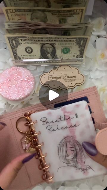 budgetingwithmory on Instagram: "Cash stuffing my daily wallet 💙 Ive been super excited about my new cash envelopes 🥹 @strawberrymoney_ I hope you all have a beautiful day! 💙 💙 💙 #hashtags 🤍 #budgetingcommunity #budgetlifestyle #asmrcashcounting #cashcounting #everythingpink💗💗 #asmrcommunity #asmrcashsystem #asmrcashenvelope #cashenvelopes #cashstuffing #budgetdream" Cash Stuffing Wallet, Cash Stuffing Envelopes Ideas, Diy Cash Envelope Wallet, Cash Envelope Budget System, Money Envelope System, Envelope Budget, Budget System, Envelope Budget System, Cash Envelope Wallet