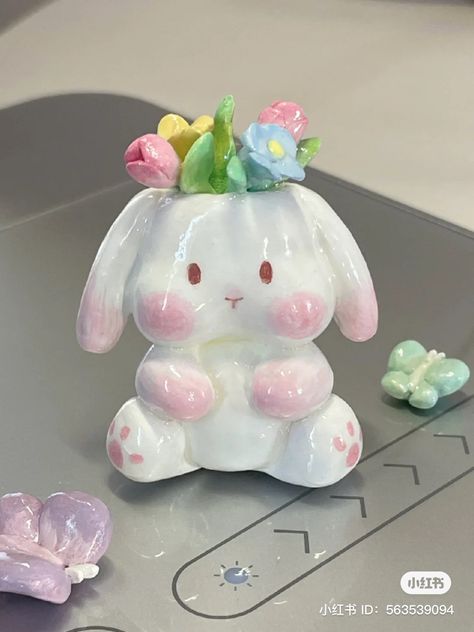 Clay Bunny, Easy Clay Sculptures, Polymer Clay Cat, Air Dry Clay Projects, Clay Inspo, Tanah Liat, Pinterest Diy Crafts, Clay Things, Clay Diy Projects