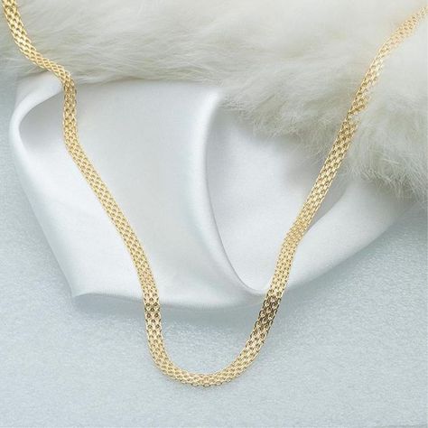 Jewelry Guide, Mesh Necklace, Solid Gold Necklace, Mom Necklace, Jewelry Lookbook, Fine Jewellery Necklace, Bracelet Length, Jewellery Designs, Necklace Chain