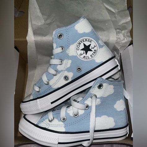 Converse Chuck Taylor All Star Cloudy Girls' High-Top Shoes 11c (NEW) Cloud Converse, Converse Shoes Girls, Design Converse, Cool Converse, Cute Converse Shoes, Star Branding, Converse Aesthetic, Painted Shoes Diy, Cute Converse