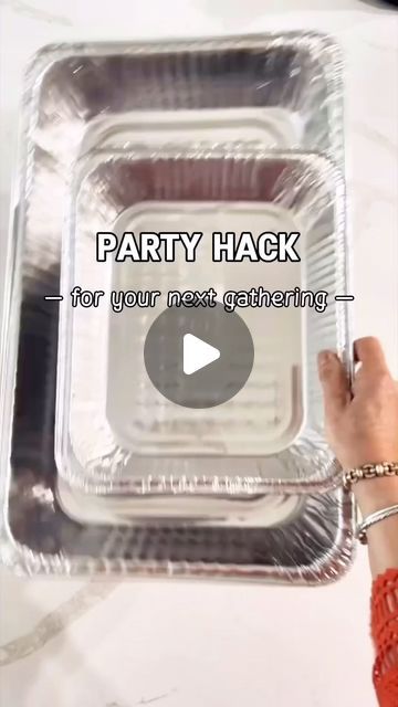 The Hand Curated Home on Instagram: "✅ Checkout (and SAVE) this amazing idea from @alifebetterorganized for a #summer #bbq or #gettogether - absolutely #genius 🤍🤍🤍  #HandCuratedHome #alfresco #outdoor #dining #hack #DIY #smart #organized #traveltips #goals" Outdoor Party Hacks Summer, Bbq Hacks Tips Party Ideas, Checkered Tablecloth, Outdoor Dining, Summer Fun