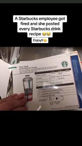 Starbucks Secret Menu Recipes, Starbucks Orders, Starbucks Drinks Diy, Secret Starbucks Recipes, Secret Starbucks Drinks, Smoothie Ideas, Starbucks Secret Menu Drinks, How To Order Starbucks, Starbucks Lovers