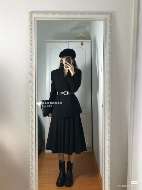 Dress Only Wardrobe, Classy Parisian Style Winter, Aesthetic Midi Skirt, Date Outfits Ideas, Outfit Inspo Modest, First Date Outfits, Date Outfit, K Fashion, Fashion Mistakes