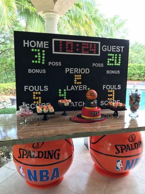 Basketball Themed Parade Floats, Basketball Game Birthday Party, Basketball Party Diy Decor, Basketball Party Table Decorations, Nba Basketball Party Ideas, Sports Birthday Decorations, Basketball Pool Party, Diy Basketball Decorations, Adult Basketball Theme Party