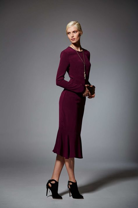 Finally, an Upscale Clothing Line for Tall Women Sweaters Western, Glossy Dress, Tall Women Dresses, Taller Clothes, Tall Women Fashion, Silver Cocktail Dress, Upscale Fashion, Big Dresses, Plum Dress