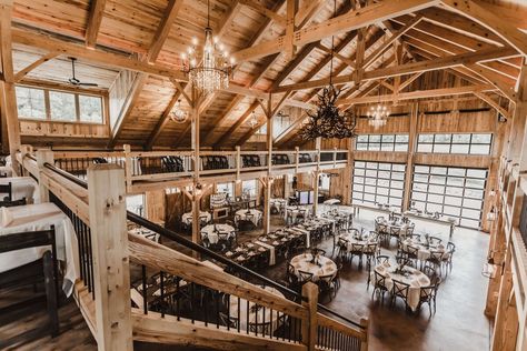 Elegant Barn Wedding, Minnesota Wedding Venues, Wedding Venues Indoor, Hills Wedding, Historic Mansion, Farm Garden, Indoor Ceremony, Reception Seating, Rustic Wedding Venues