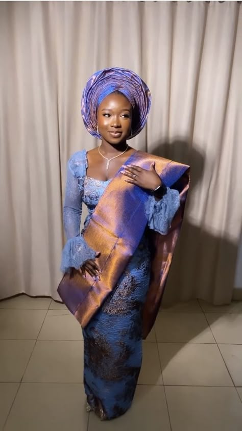 nigerian yoruba traditional Tradition Nigerian Dresses, Nigerian Introduction Outfit, Nigerian Dresses Traditional, Yoruba Introduction, Nigerian Wedding Dresses Traditional, Heritage Clothing, Nigerian Wedding Dress, Nigerian Outfits, Nigerian Dress