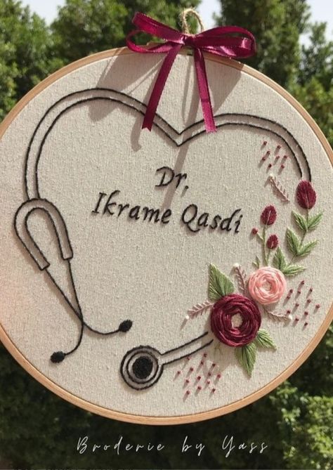 Doctor Embroidery Designs, Doctor Embroidery Hoop, Embroidery For Doctors, Medical Embroidery Designs, Medicine Embroidery, Doctor Embroidery, Medical Embroidery, Stethoscope Embroidery Design, Nurse Embroidery