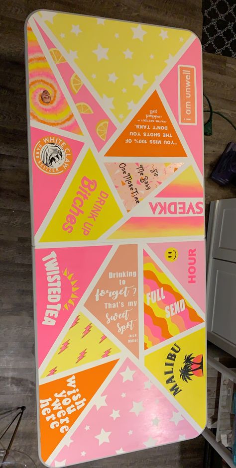 Ping Table Painted College, Pink Beer Pong Table, Bp Table, Beer Pong Table Diy, Diy Beer Pong, Diy Beer Pong Table, Custom Beer Pong Tables, Beer Pong Table Designs, Diy Party Games