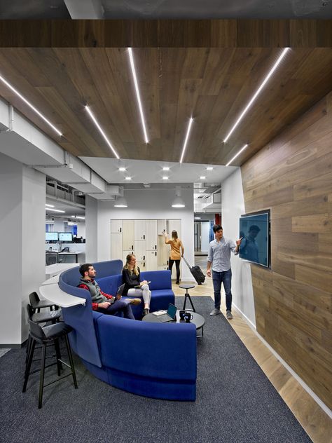 Collaboration Space Design, Atmosphere Architecture, Silicon Valley Office, Coworking Design, San Francisco Architecture, Coworking Space Design, Silicon Valley Bank, Innovative Office, Modern Office Space