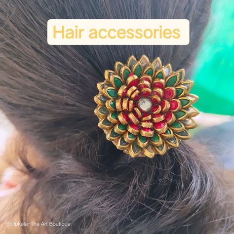 Good hair day with perfect hair accessories be like Kundan Hair Band, Hair Band Design, Saree Pin, Thread Accessories, Bangles Collection, Silk Thread Bangles Design, Diy Hair Scrunchies, Terracotta Jewellery Designs, Thread Bangles Design