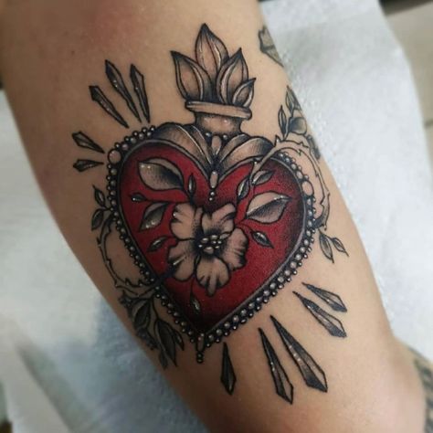 The Used Heart Tattoo, Superstitions Tattoo, Women Tattoos American Traditional, Burning Heart Tattoo Traditional, Traditional Heart Face Tattoo, Sacred Heart Leg Tattoo, Divine Sacred Heart Tattoo, Black And Grey Heart Tattoo, 3 Of Hearts Tattoo