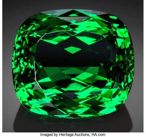 Faceted Gems, Tsavorite Garnet, Mineral Stone, Minerals And Gemstones, Rocks And Gems, Emerald Gemstone, Precious Gems, Gems And Minerals, Gems Jewelry