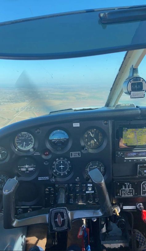 Pilot View, Air Cadets, Future Pilot, Pilot Career, Plane Pilot, Bush Pilot, Aviation Education, Small Plane, Student Pilot