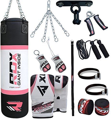 Kickboxing Equipment, Boxer Aesthetic, Muay Thai Martial Arts, Kickboxing Training, Boxing Clothes, Martial Arts Equipment, Boxing Punches, Boxe Thai, Punch Bag